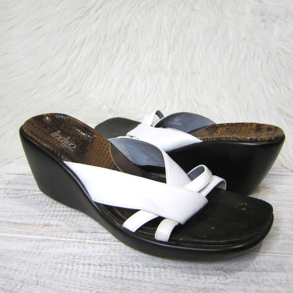 Clarks Indigo White Aria Wedge Heel Sandals Women's size 9.5 M